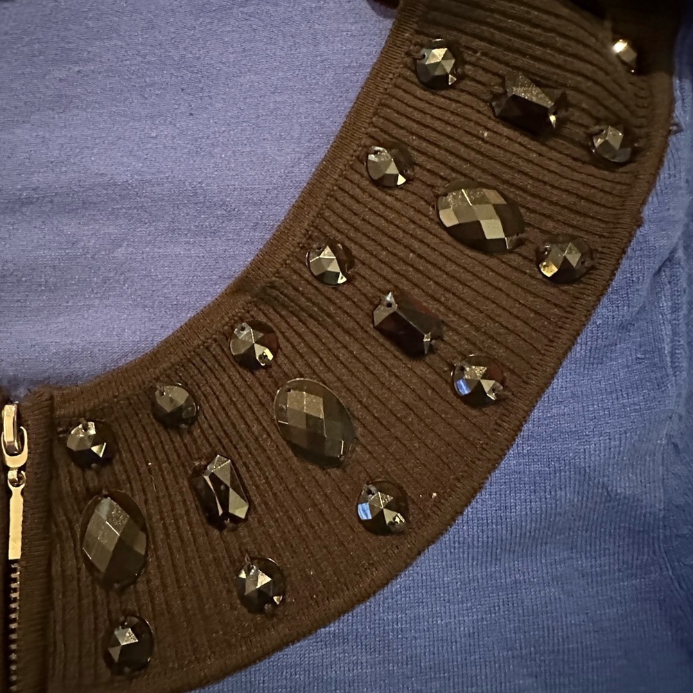 Elegant Blue Cardigan with Black Beaded Collar - Picture 12 of 13